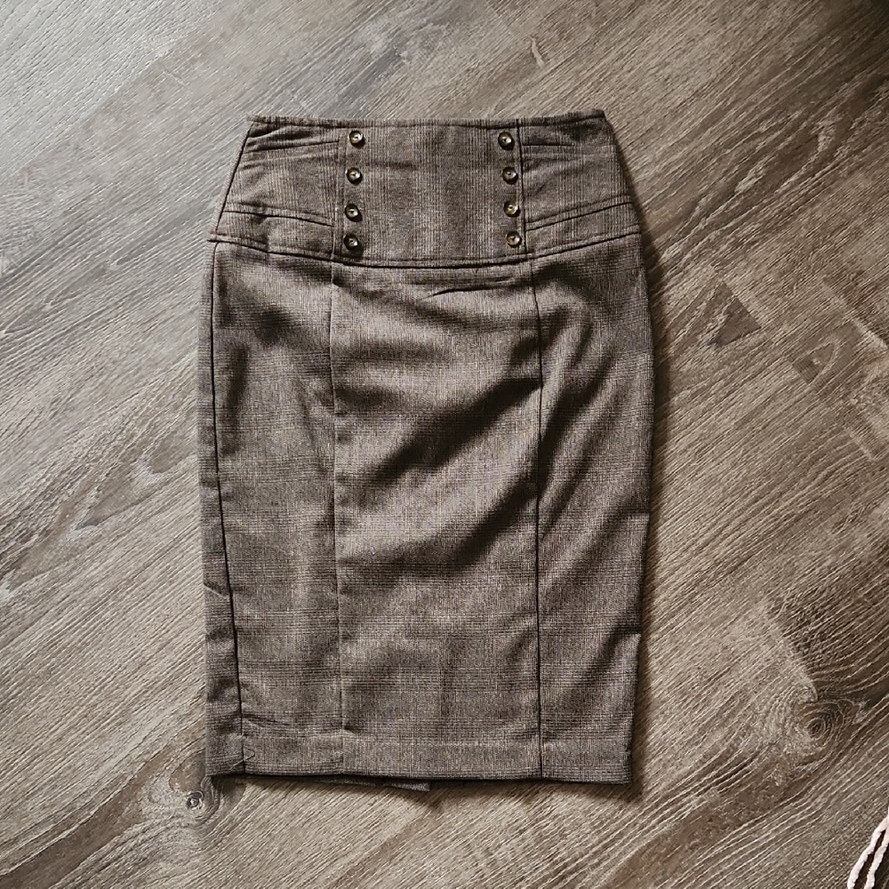 Elegant Brown High-Waisted Pencil Skirt
